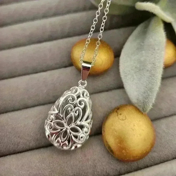 Stunning, 925 starlings, silver, fine hollow drop pendant necklace 16'' chain - Picture 4 of 5